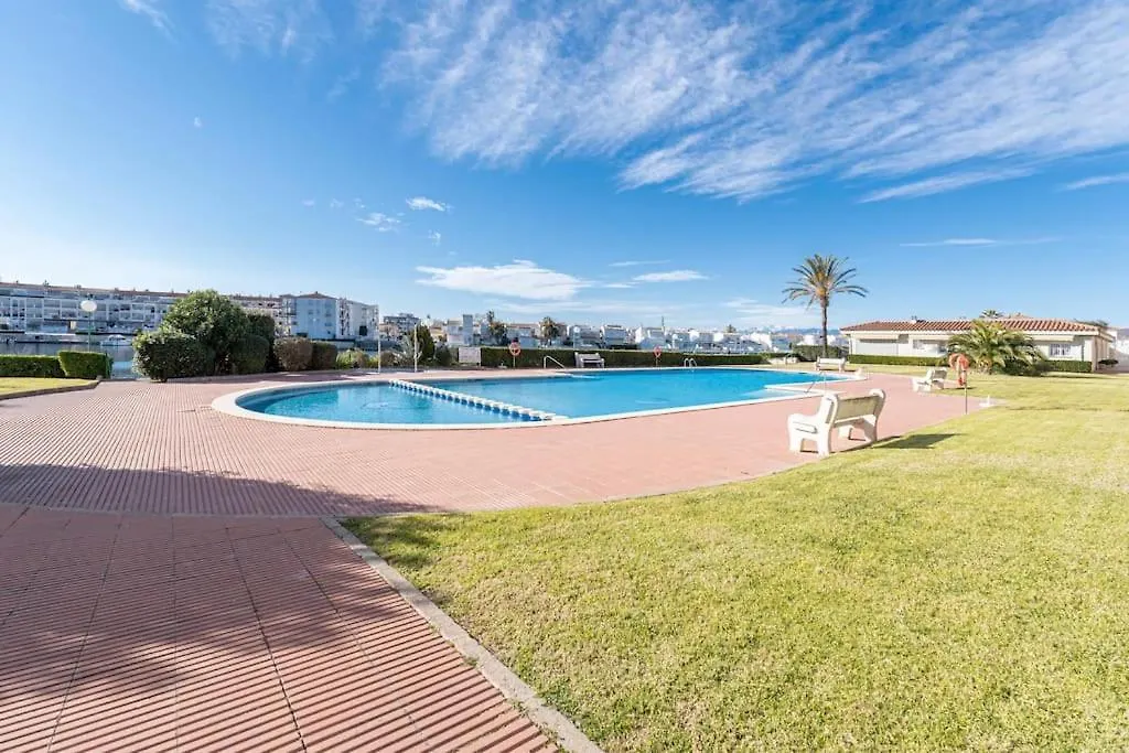 1014 Apartamento Al Lago San Maurici 1 Habitacion Y Piscina By Homeselectspain Empuriabrava Lägenhet