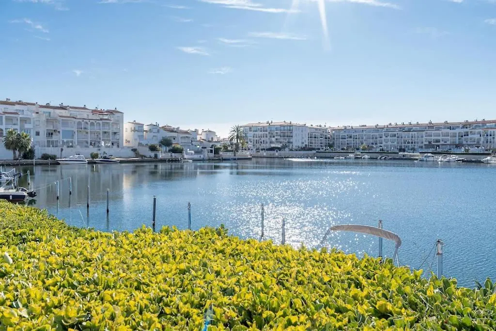 1014 Apartamento Al Lago San Maurici 1 Habitacion Y Piscina By Homeselectspain Empuriabrava Lägenhet