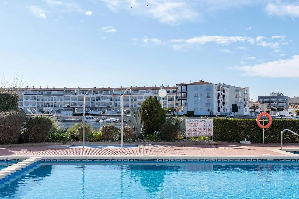 Lägenhet 1014 Apartamento Al Lago San Maurici 1 Habitacion Y Piscina By Homeselectspain Empuriabrava